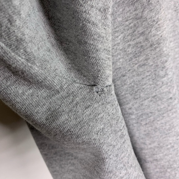 Y2K Indianapolis, indiana hooters graphic shirt - Picture 4 of 8